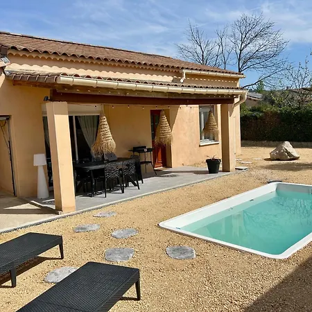 Feriehus Maison Au Calme Avec Piscine Pont D'arc *